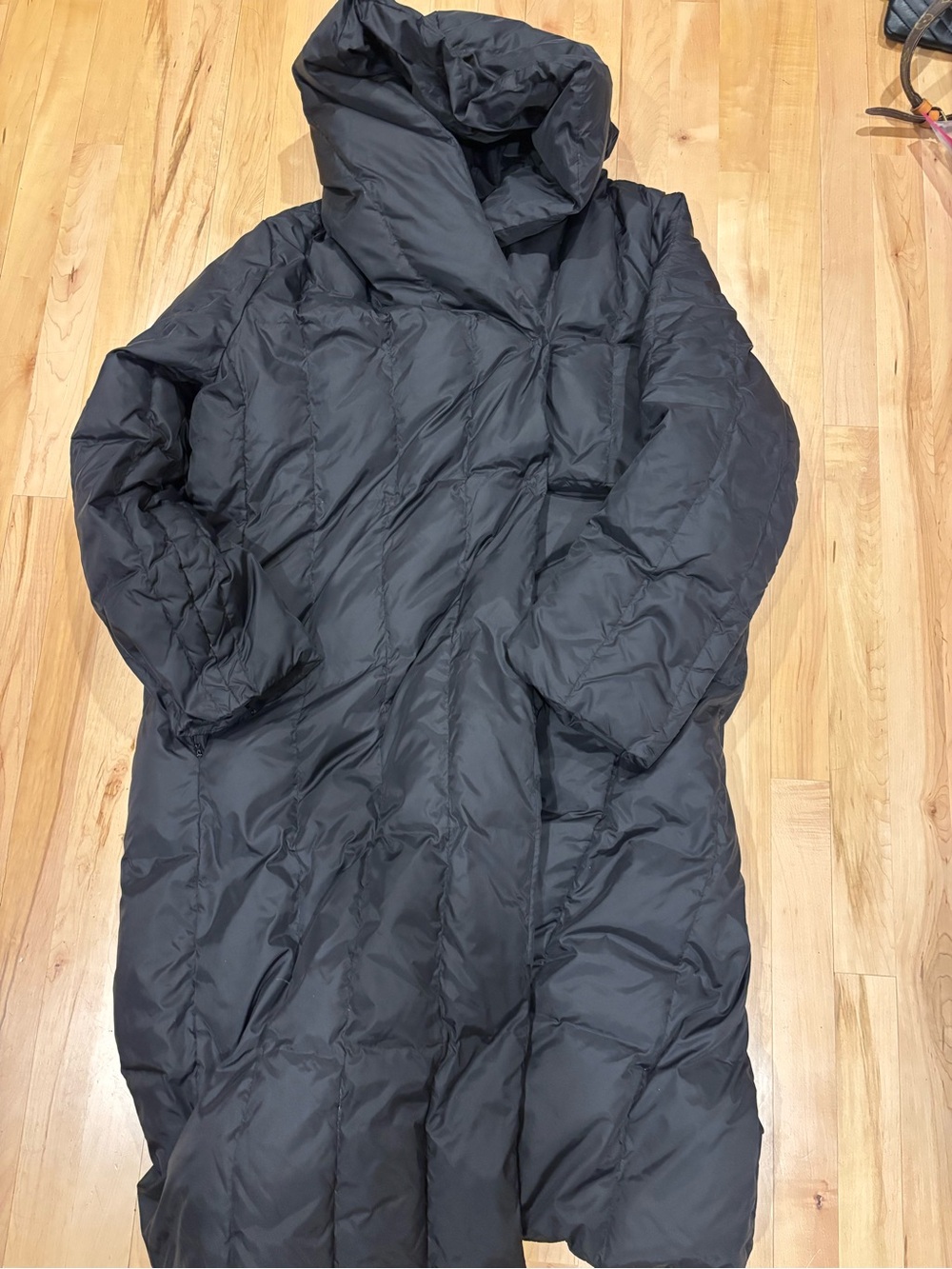 Eileen Fisher XL Eggshell Recycled Nylon Reversible Coat